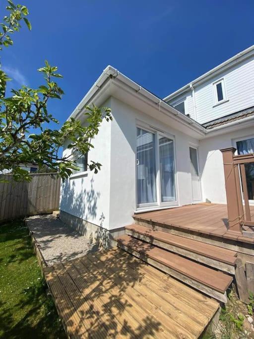 Dingley Dell - Superb Location For Truro In Private Accommodation Perranwell Exterior foto